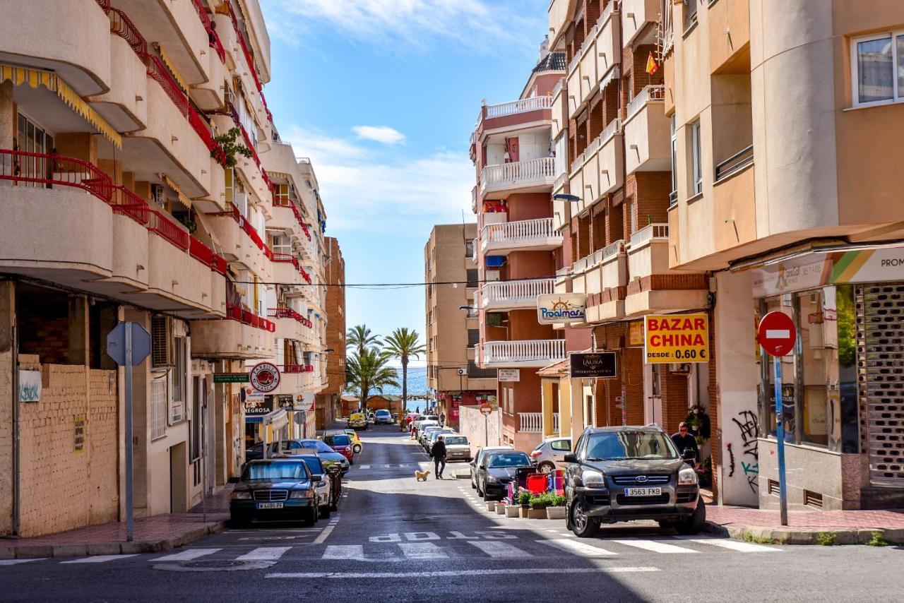 Holiday Studio Jardin Playa Torrevieja Eksteriør billede