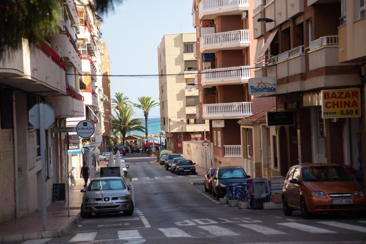 Holiday Studio Jardin Playa Torrevieja Eksteriør billede