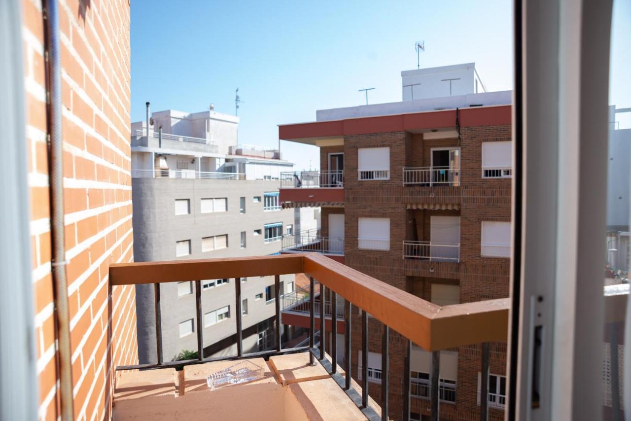 Holiday Studio Jardin Playa Torrevieja Eksteriør billede