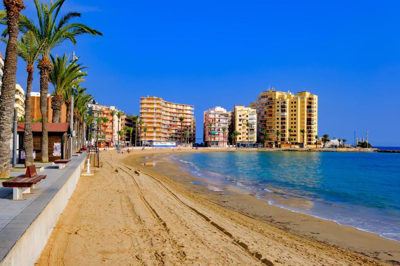 Holiday Studio Jardin Playa Torrevieja Eksteriør billede